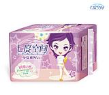 供應各種七度空間衛生巾